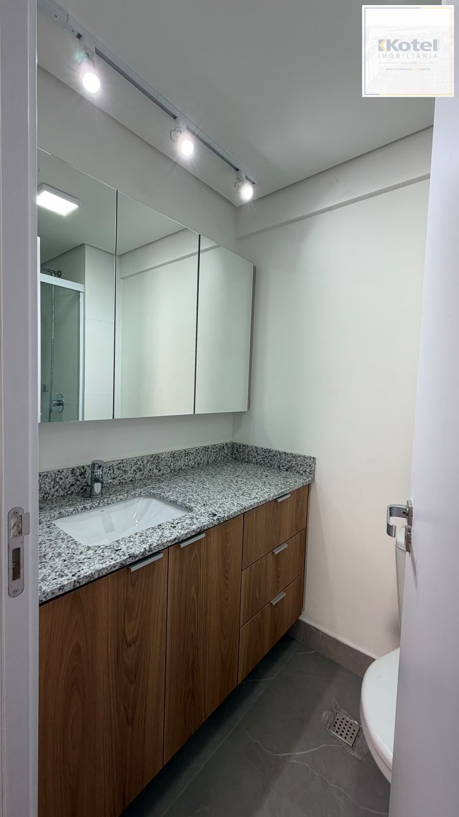 Apartamento, 2 suítes, à venda, 70 m², Moinhos de Vento - Porto Alegre — foto 5