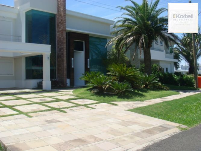 Casa para Venda - 462m², 6 dormitórios, sendo 6 suites, 3 vagas - Atlântida