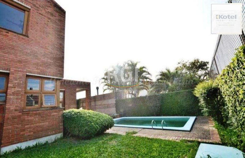 Casa para Venda - 276m², 3 dormitórios, sendo 1 suites, 5 vagas - Medianeira — foto 3