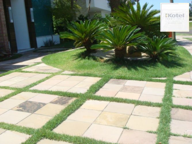 Casa para Venda - 462m², 6 dormitórios, sendo 6 suites, 3 vagas - Atlântida