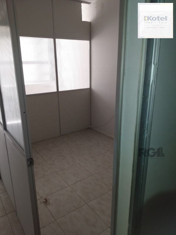 🏢 Sala Comercial – Rua Professor Annes Dias, 166