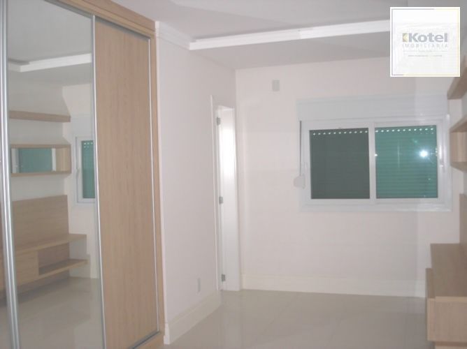 Casa para Venda - 462m², 6 dormitórios, sendo 6 suites, 3 vagas - Atlântida — foto 2