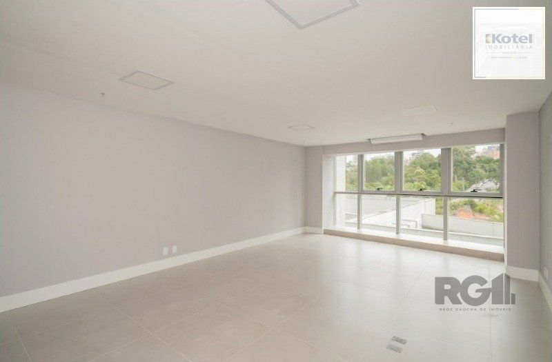 Sala Comercial à venda, 48m², Petrópolis - Porto Alegre — foto 2