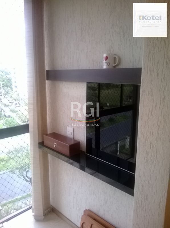 Apartamento para Venda - 68.28m², 3 dormitórios, 1 vaga - Sarandí