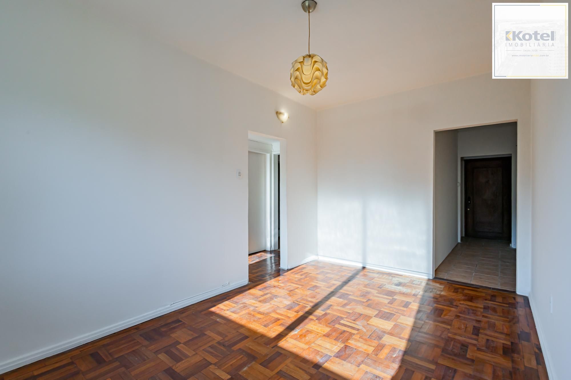 Apartamento de 2 Quartos com pátio no bairro Petrópolis — foto 2