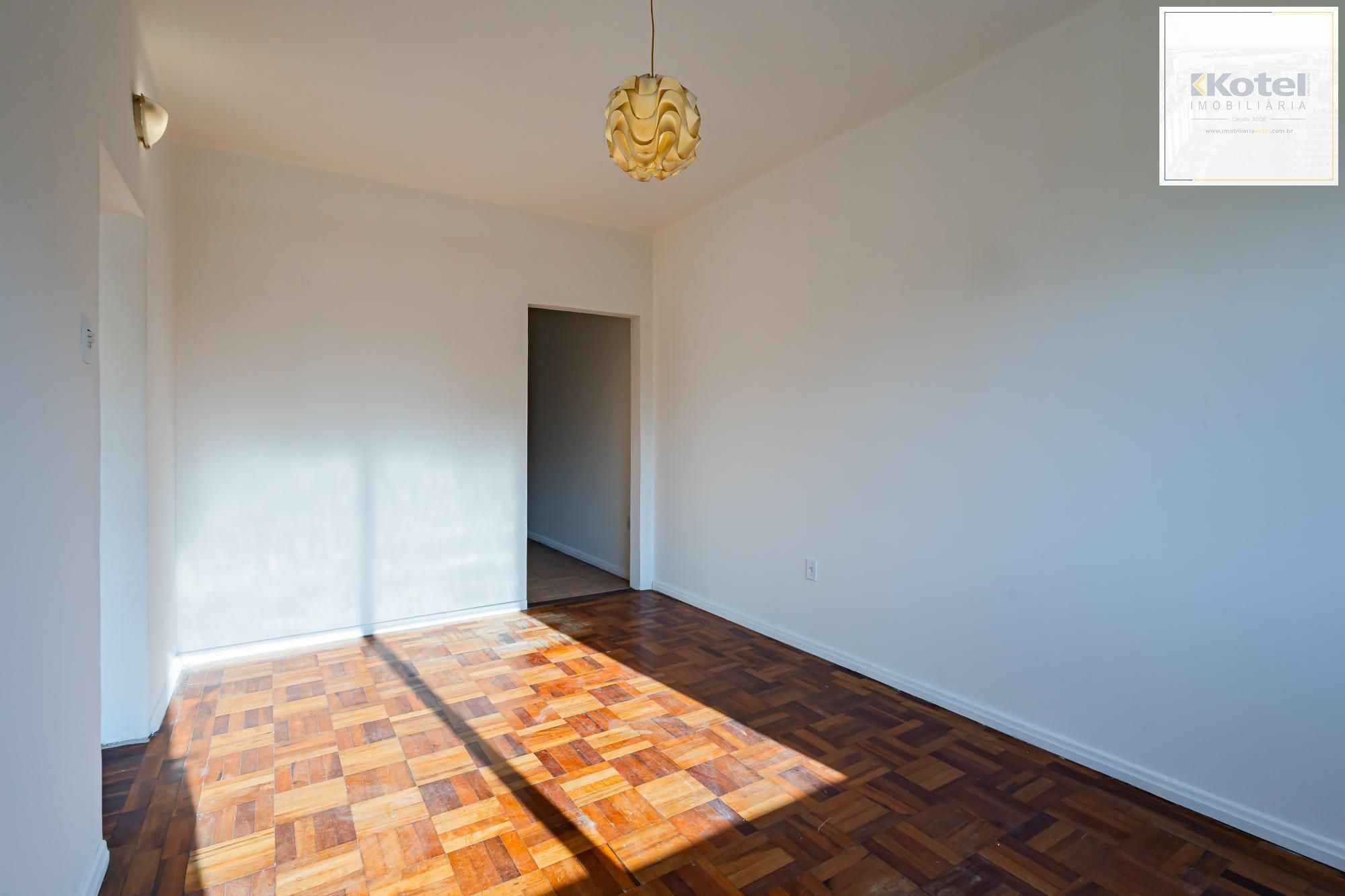 Apartamento de 2 Quartos com pátio no bairro Petrópolis — foto 3