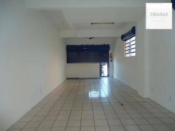Loja para venda 61 metros em via movimentada