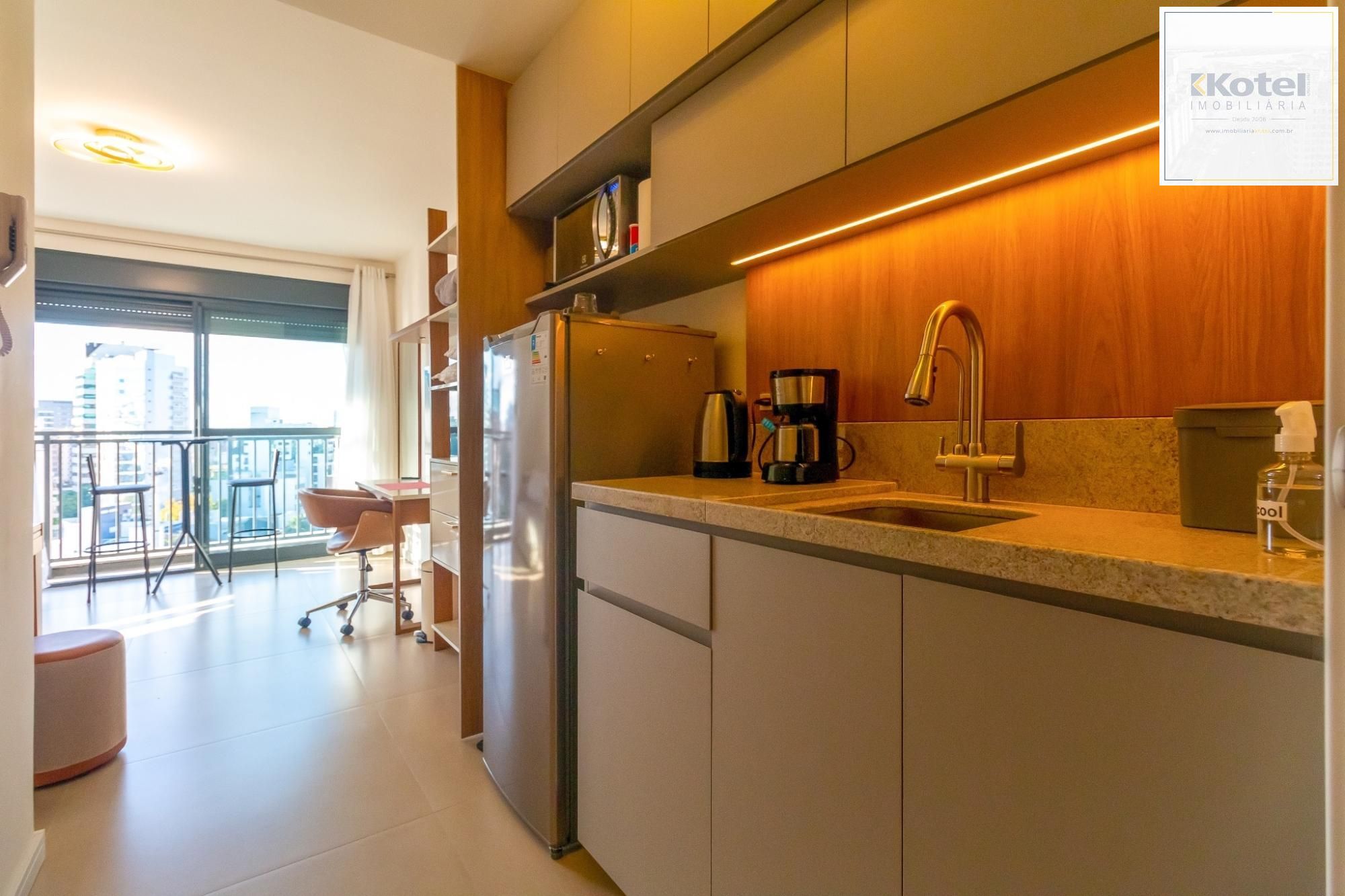 Apartamento com 1 quarto e 27m² à venda em Moinhos de Vento, Porto Alegre