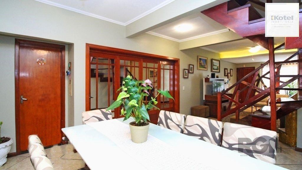 Casa 3 quartos à venda, 210m², Sarandi - Porto Alegre — foto 2