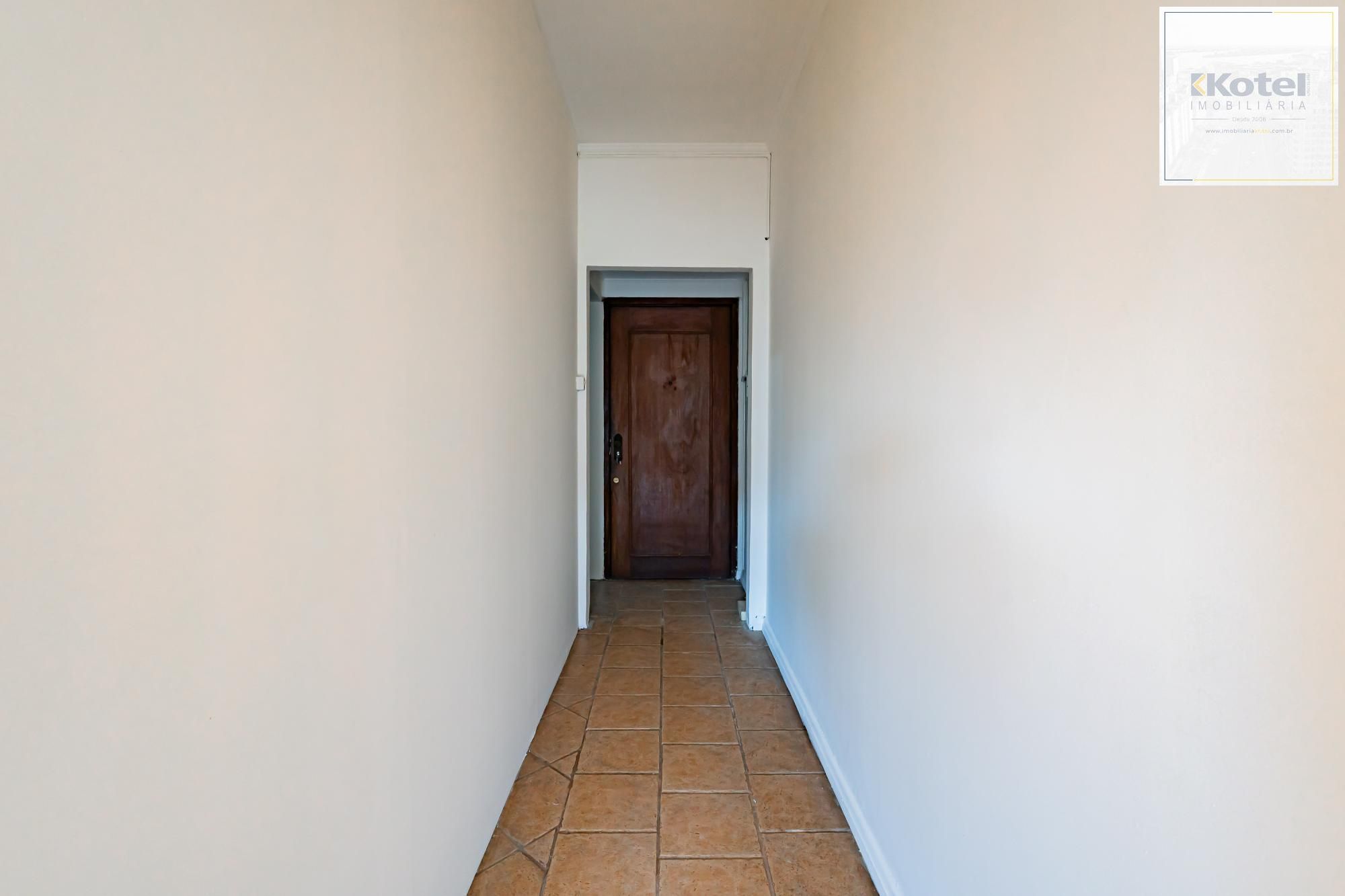 Apartamento de 2 Quartos com pátio no bairro Petrópolis — foto 4