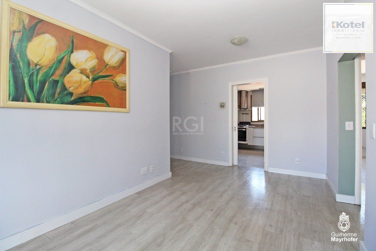 Apartamento para Venda - 76.17m², 2 dormitórios, sendo 1 suites, 2 vagas - Menino Deus