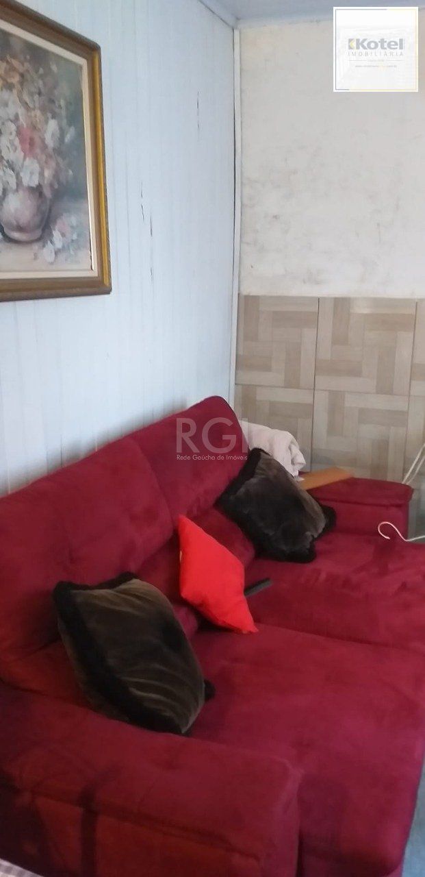 Casa para Venda - 49m², 1 dormitório, 2 vagas - Aparecida