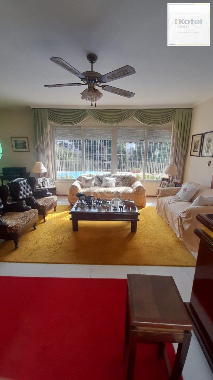 Casa para Venda - 250m², 3 dormitórios, sendo 1 suites, 3 vagas - Chácara das Pedras — foto 5