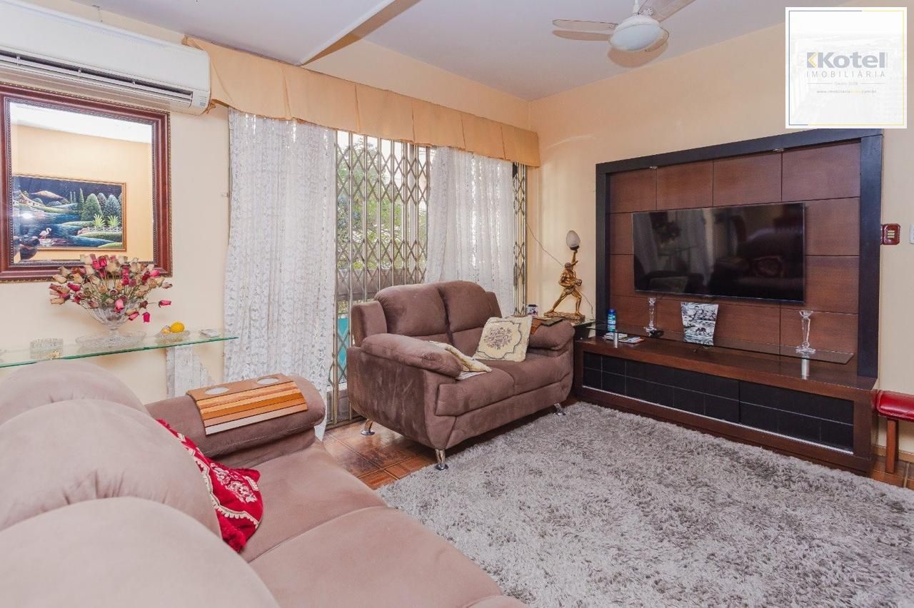 Apartamento com 171m², 4 dormitórios e 2 vagas no Centro Histórico.