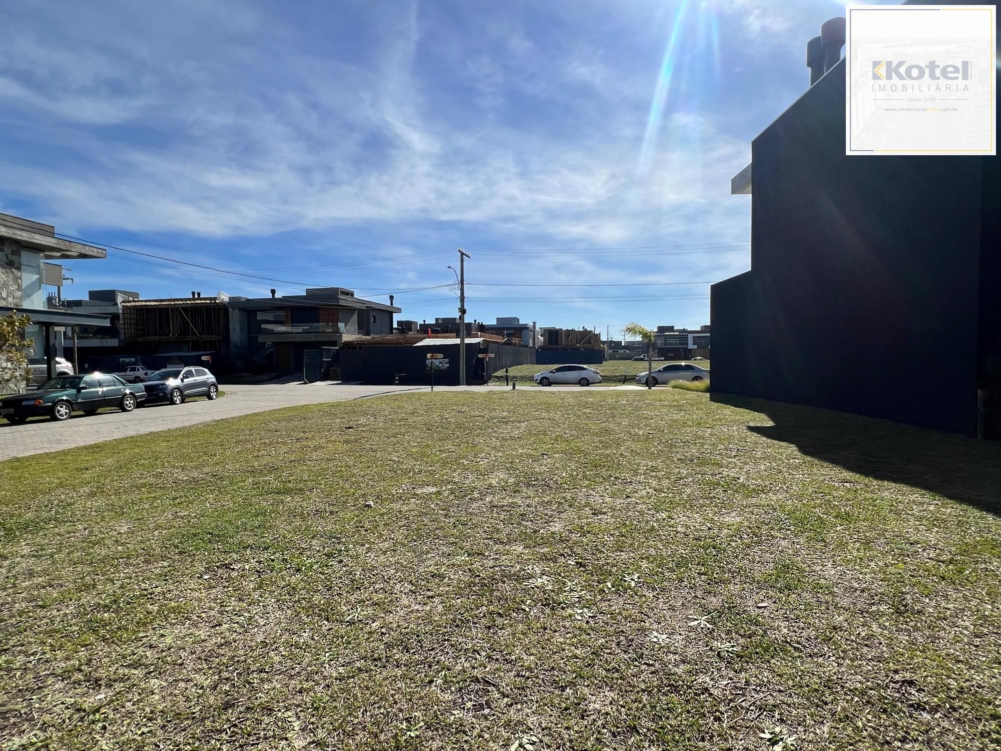 Lote de 314 m2 a venda no Condomínio Sunset em Xangri-lá.