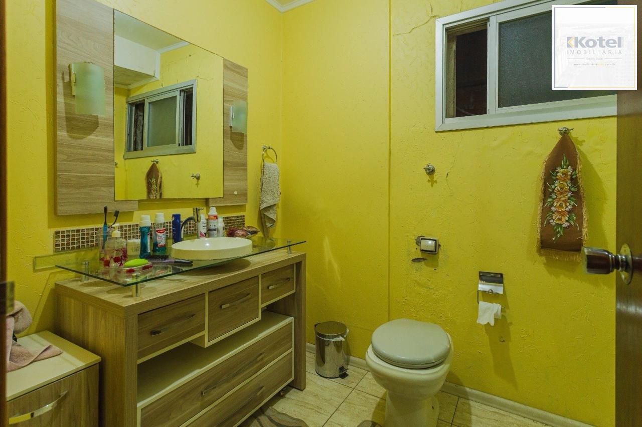 Apartamento com 171m², 4 dormitórios e 2 vagas no Centro Histórico.