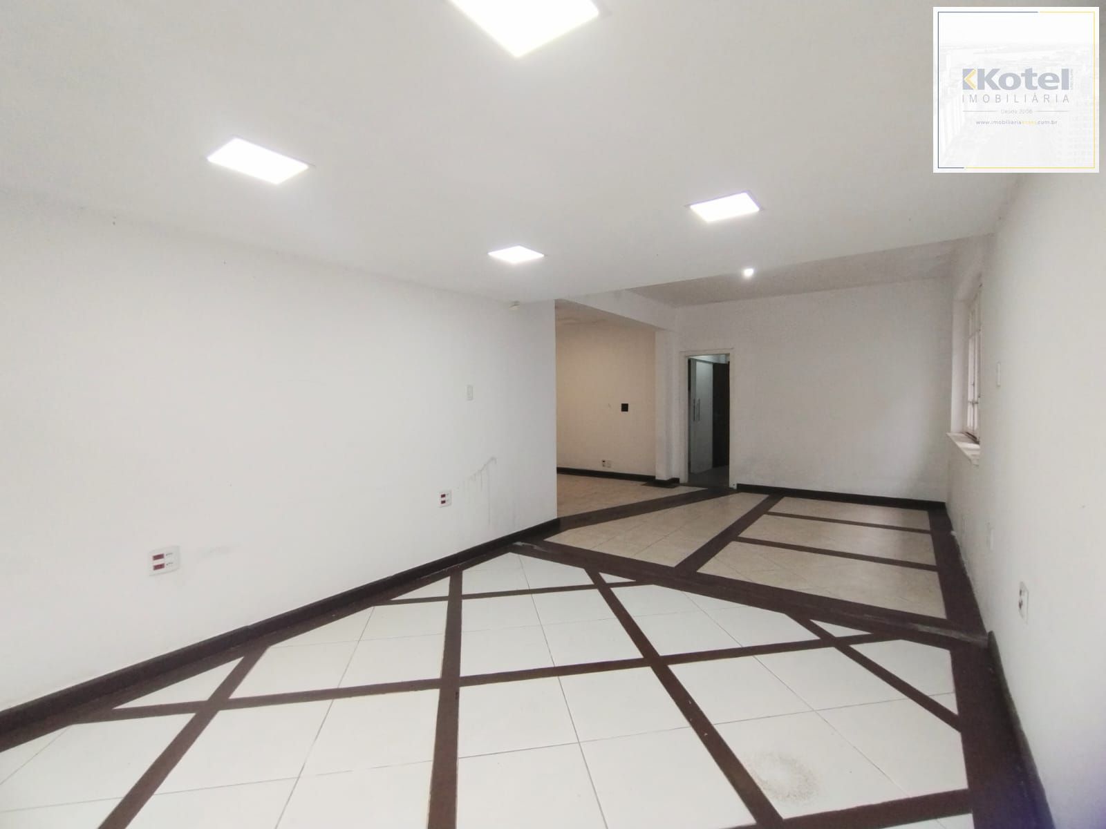 Casa 3 quartos à venda, 244m², Menino Deus - Porto Alegre — foto 3