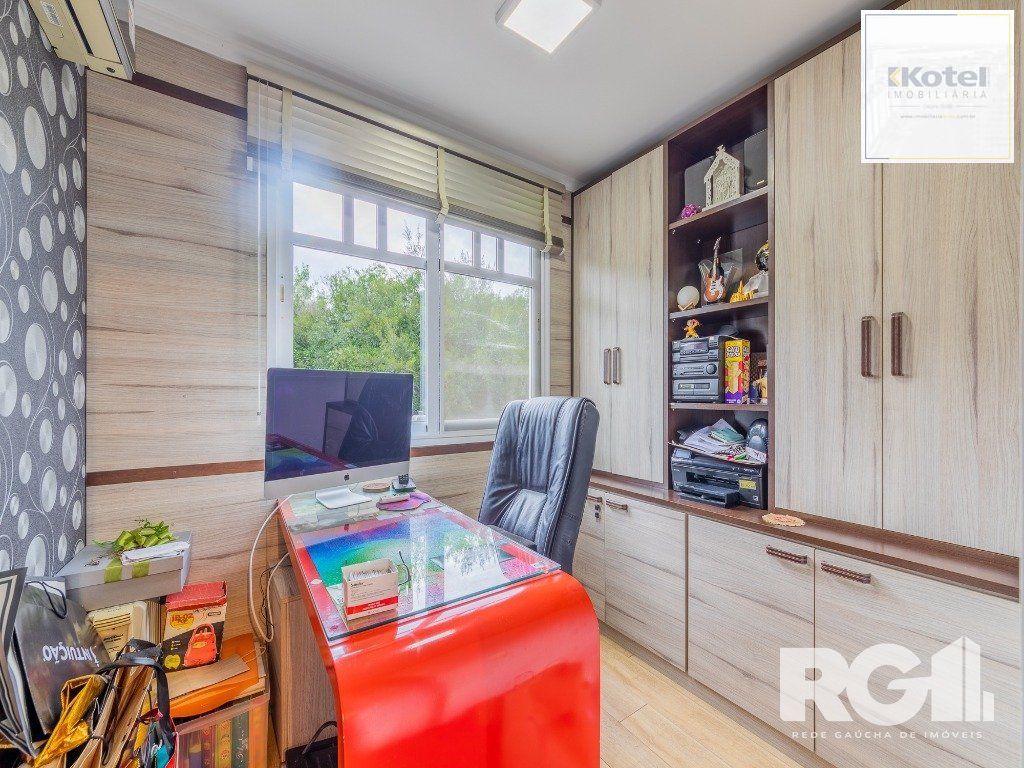 EXCLUSIVIDADE  Belíssima casa de 4 suítes + gabinete no condomínio fechado Terra Mater com vista exuberante para o bosque, próximo da portaria e infraestrutura. — foto 5