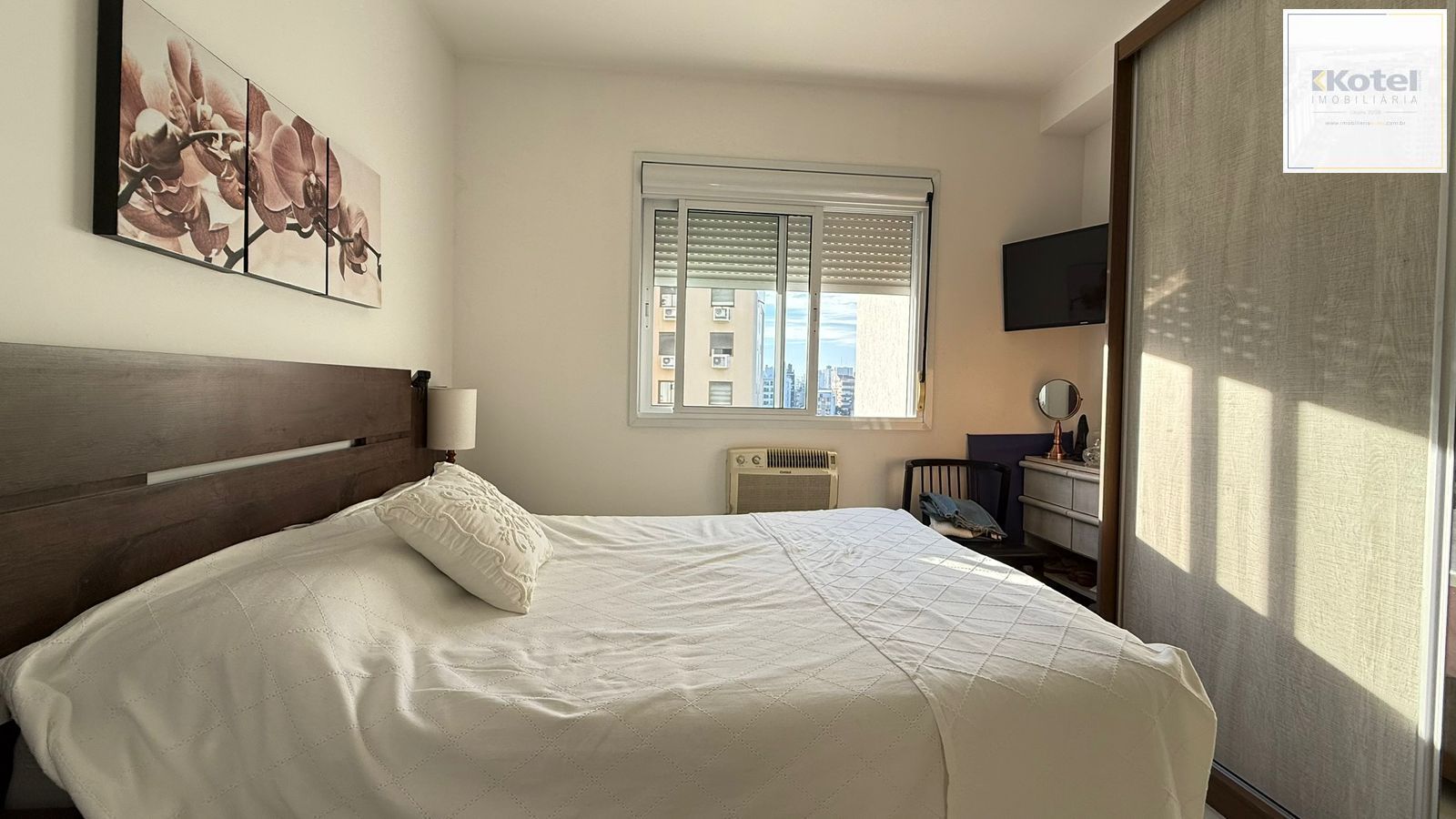 Apartamento 1 dormitório c/vaga escriturada coberta e infra completa no Rio Branco