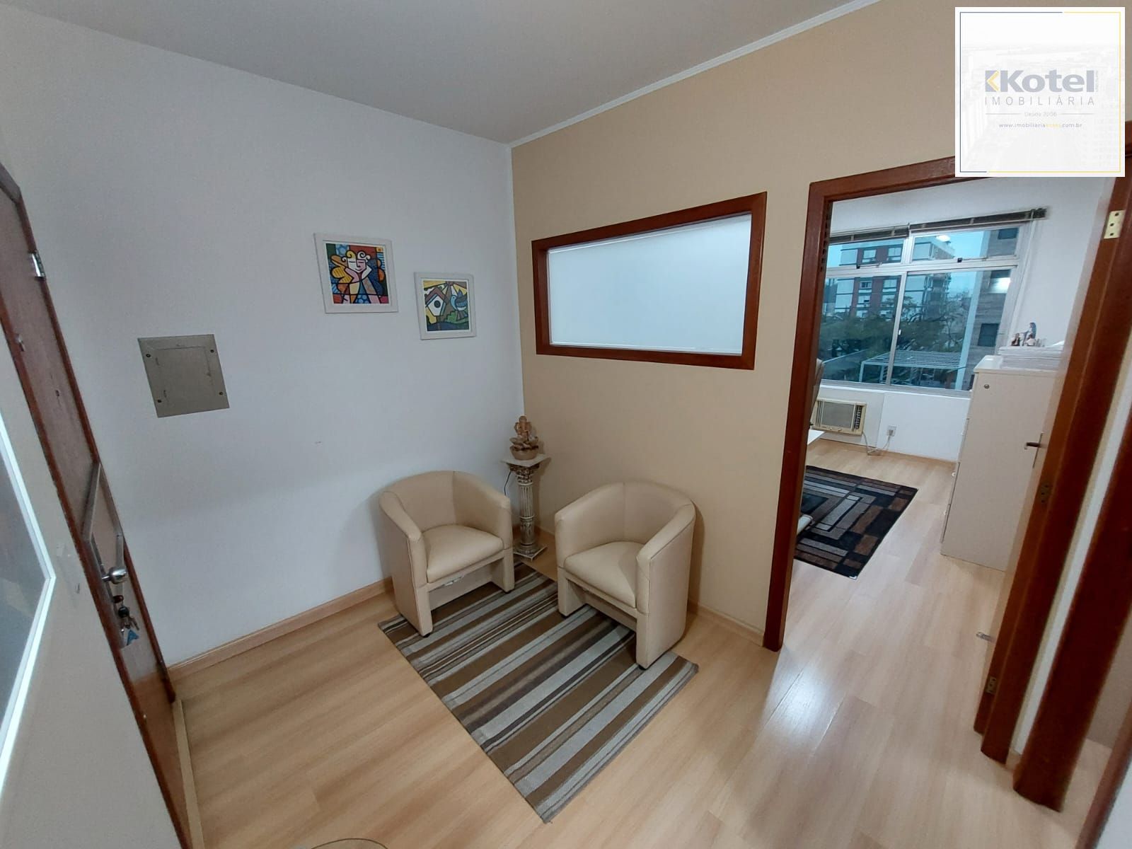 Conjunto Comercial 3 quartos à venda, 39m², Menino Deus - Porto Alegre