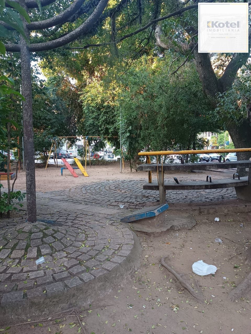 Prédio Residencial 4 quartos à venda, 205m², Rio Branco - Porto Alegre