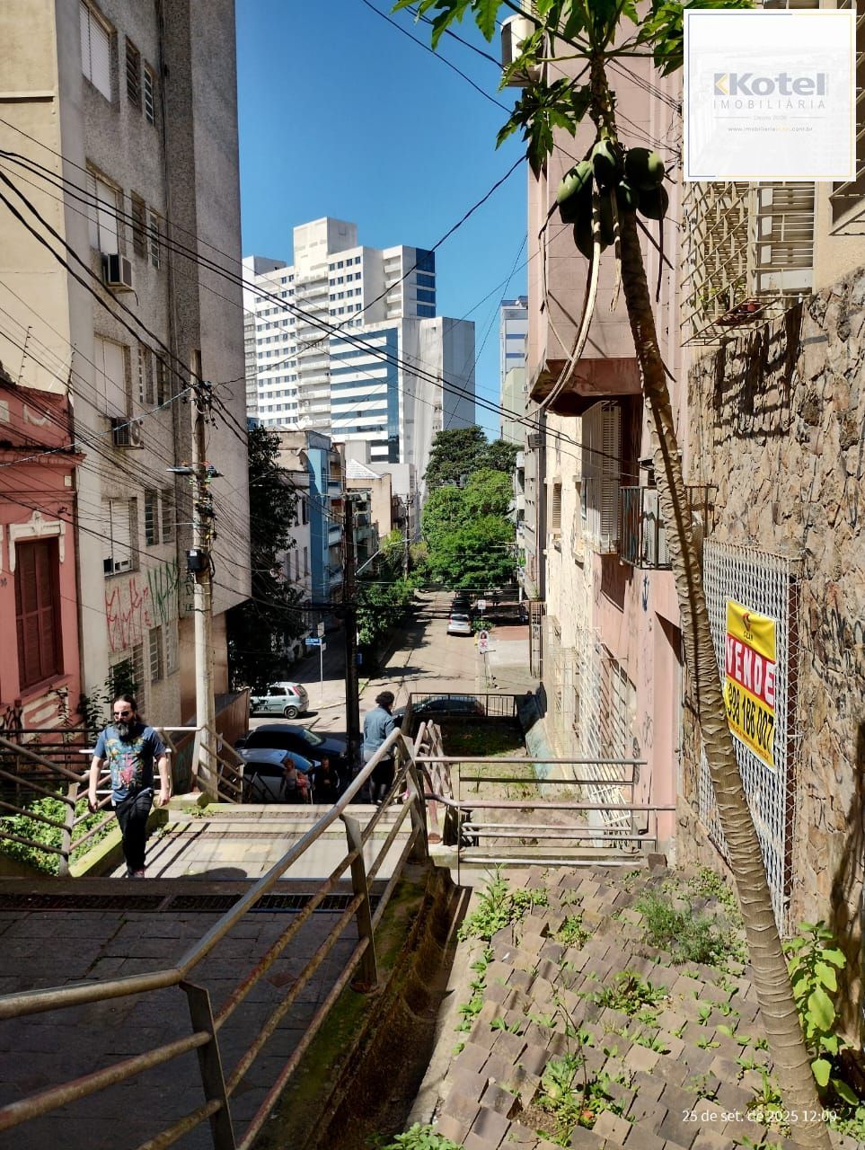 Escadaria vinte de maio apto 2 dorm.