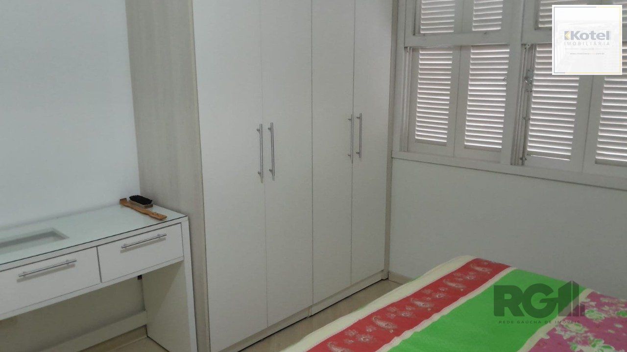 Apartamento na Luiz Manoel,2 dormitórios,desocupado,frente,bairro Santana — foto 5