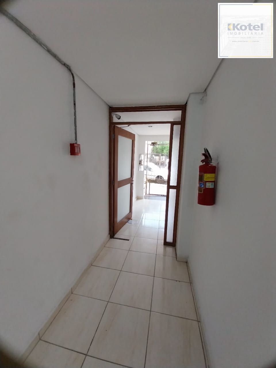 JK na Cidade Baixa, 2 piso, elevador, Preço atrativo.
