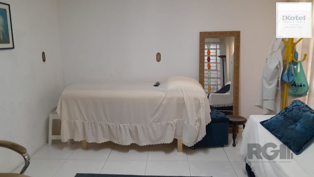 Casa comercial ou residencial com 2 pisos,,próximo Av.Cristovão Colombo — foto 3