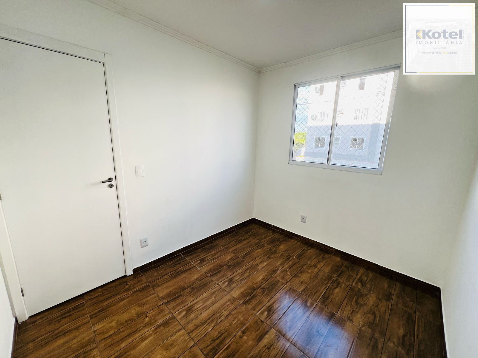 Apto 2D, Cozinha americana, sala com janelão, banheiro e vaga. Sapucaia do Sul — foto 4