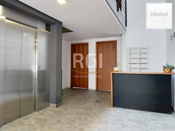 Sala Comercial à venda, 29m², Menino Deus - Porto Alegre