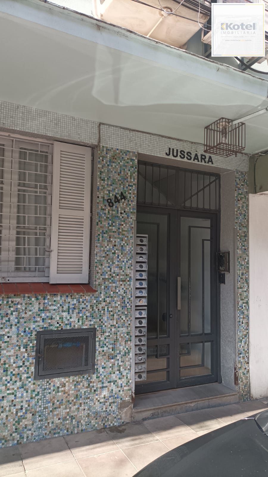 JK / Kitnet AMPLO Cidade Baixa - 1 lance de escada Preço atrativo — foto 4