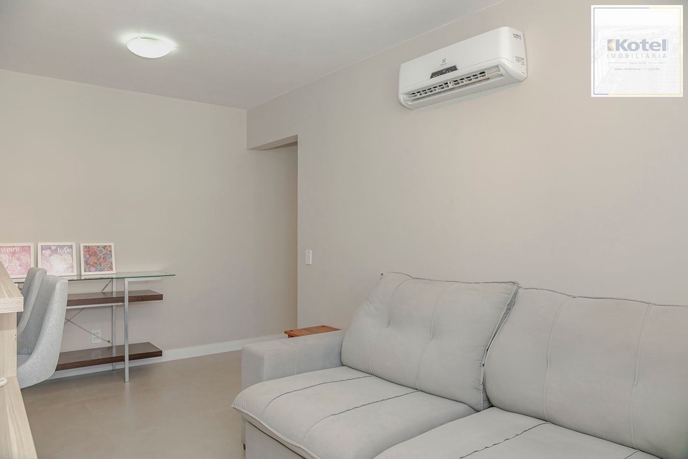 Belo Apartamento no Condominio Vergéis