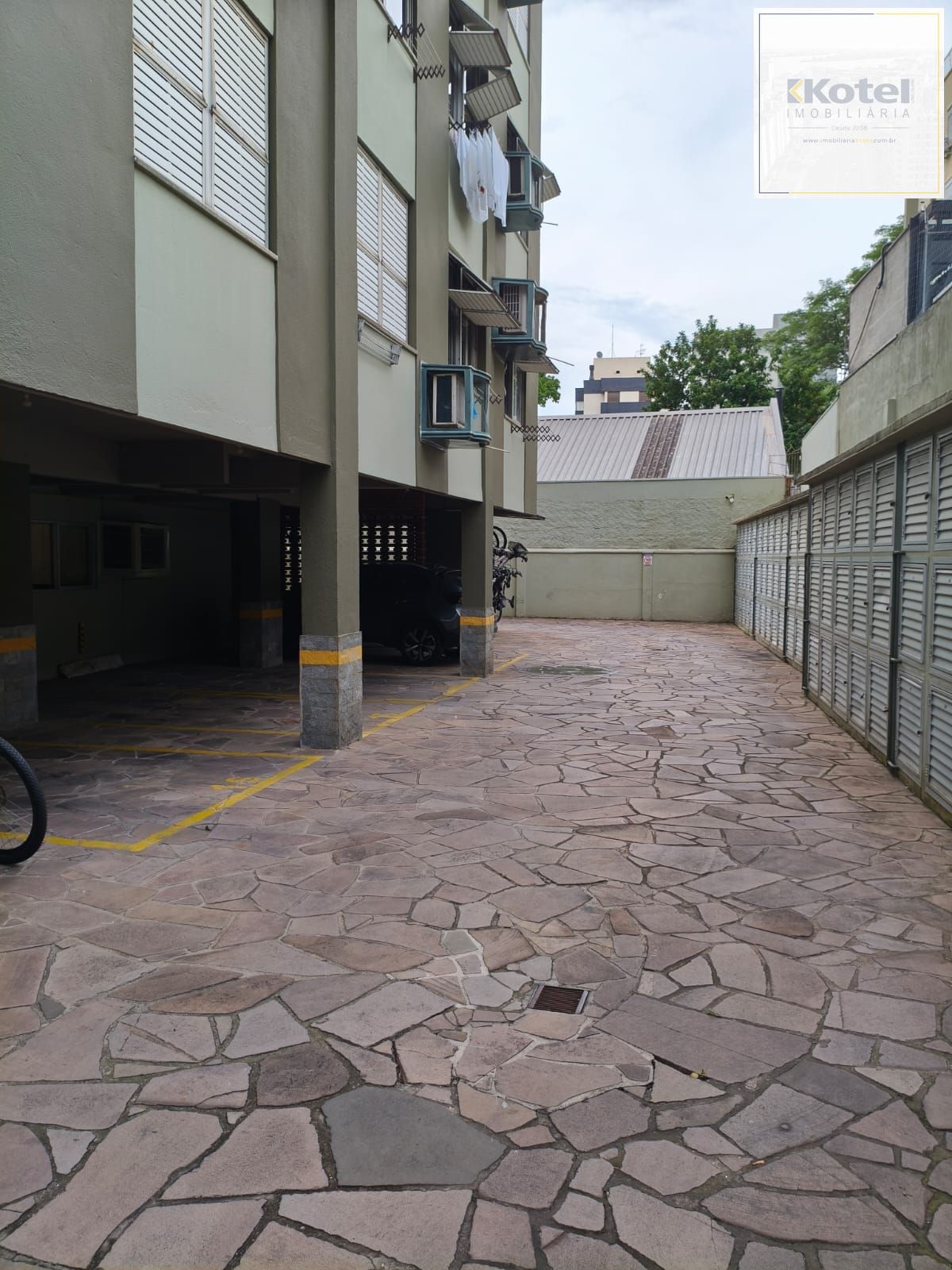 Oportunidade 2D, 2 Banheiros - Cidade Baixa - Porto Alegre - Preço Atrativo