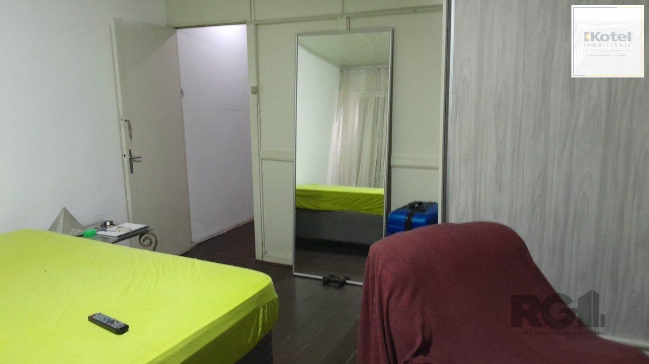 Casa comercial ou residencial com 2 pisos,,próximo Av.Cristovão Colombo — foto 5