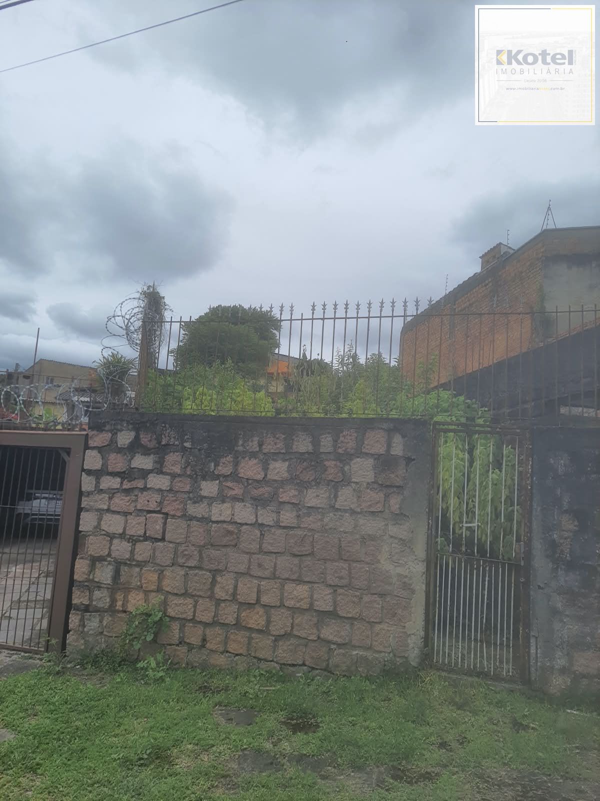 Excelente Terreno desocupado Localização Previlegiada. ´Ótimo preço!