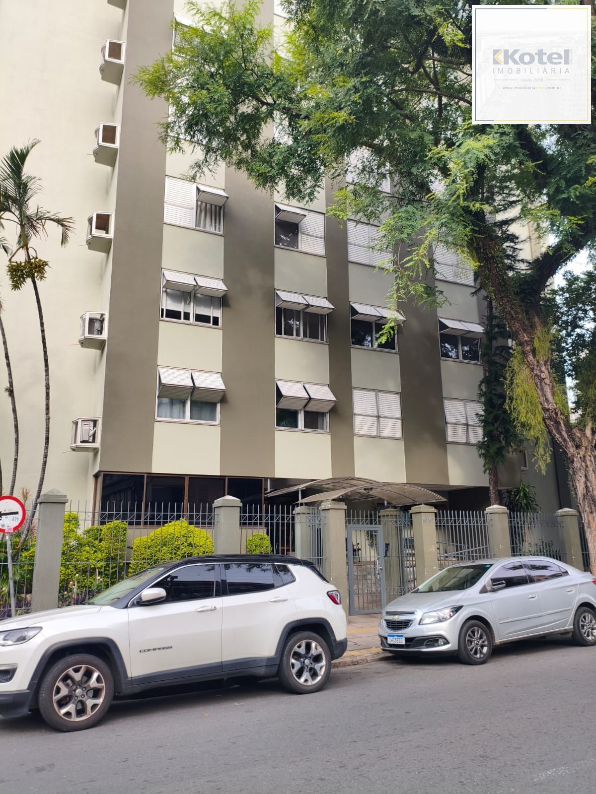 Oportunidade 2D, 2 Banheiros - Cidade Baixa - Porto Alegre - Preço Atrativo