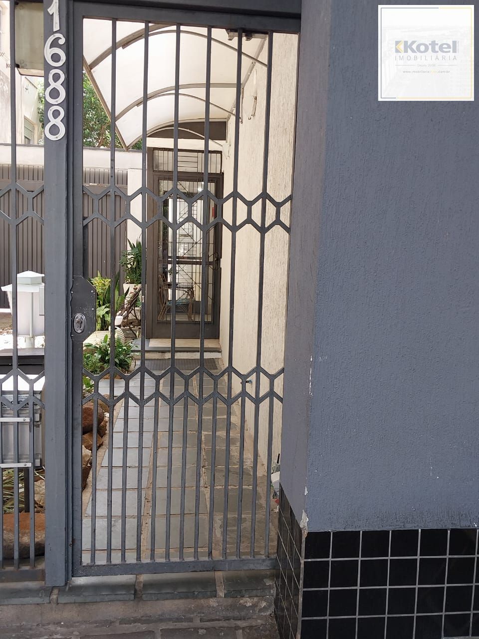 Excelente Oportunidade! Apto 1D, recém reformado Cidade Baixa, Porto Alegre!