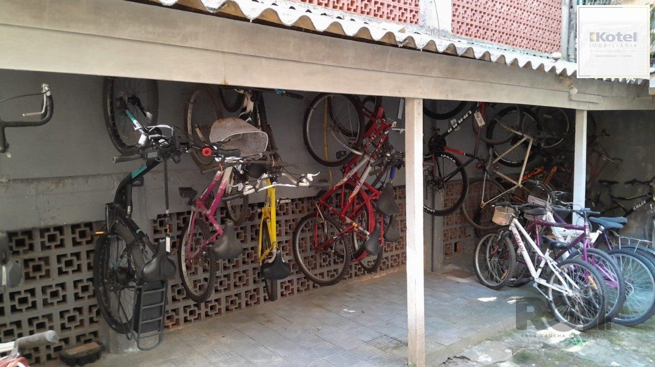 Apartamento 2 Dormitórios,box,elevador,Bairro Centro Histórico