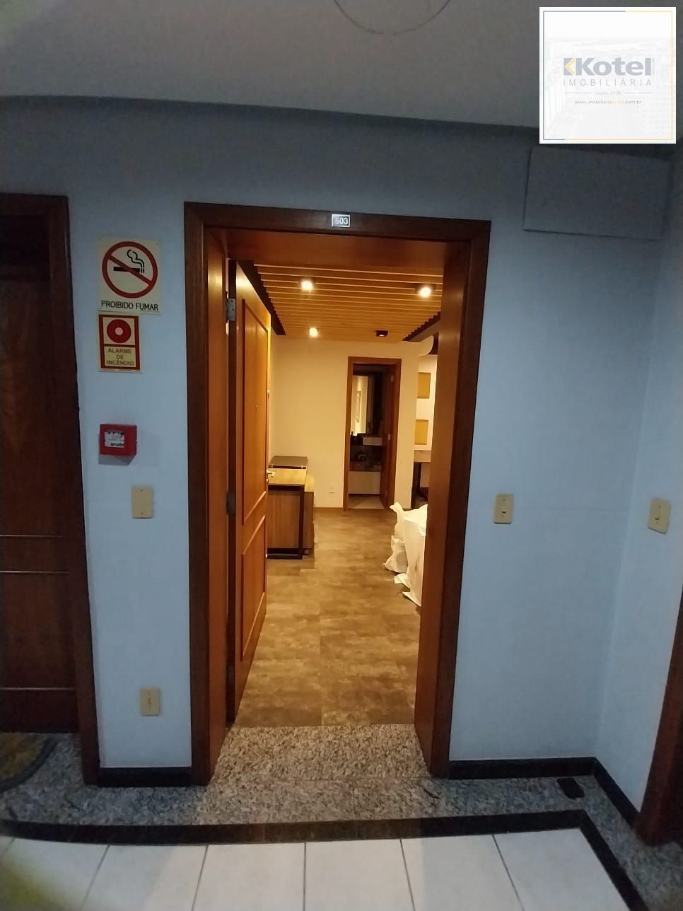 Sala comercial na Cidade Baixa, Porto Alegre, Preço baixo!