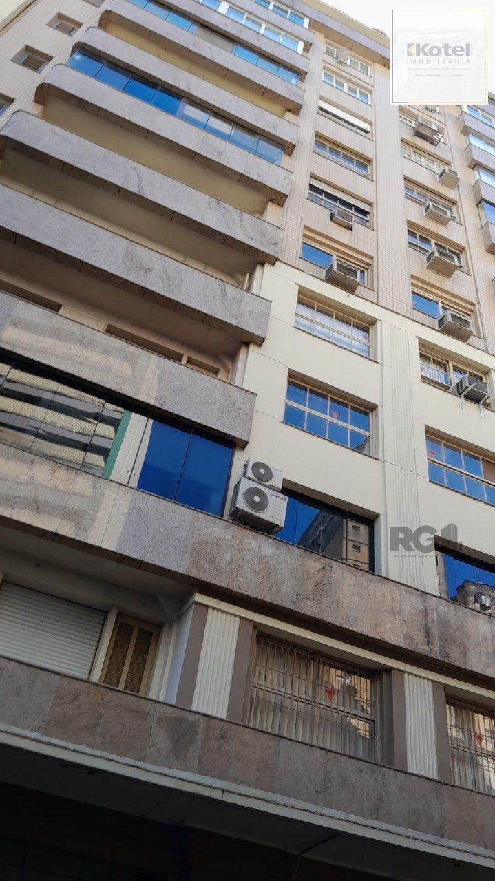 Apartamento 2 Dormitórios, Rua Andrade Neves,Bairro Centro Histórico