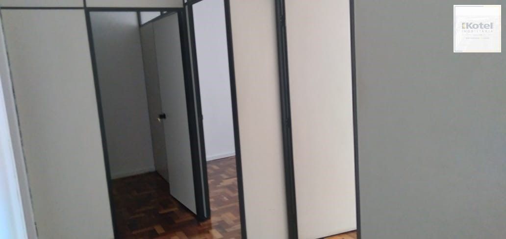 Oportunidade Sala Comercial Centro Frente andar Alto, Preço ATRATIVO.