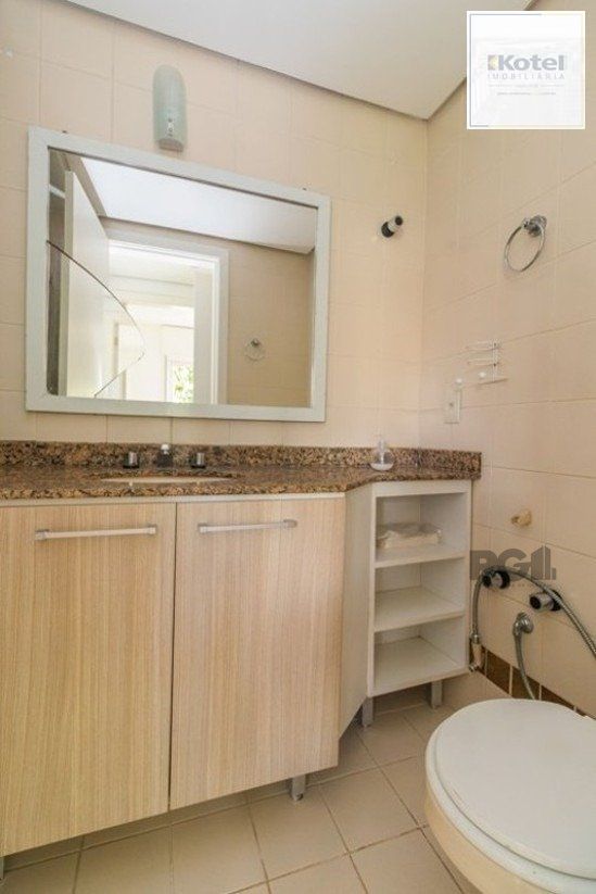 Apartamento 2 Dormitórios,Suíte,Elevador e Garagem no  Bairro Santana