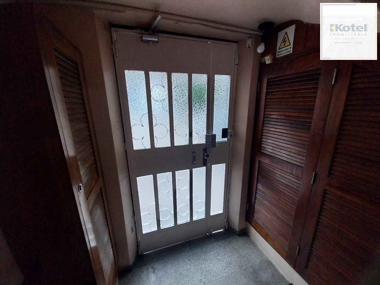 Apart 2D, Semimobiliado, 75,68 m², Cidade Baixa