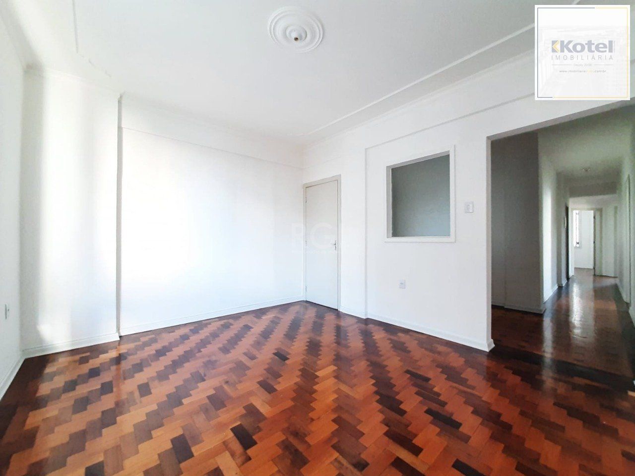 Apartamento para Venda - 97.13m², 3 dormitórios, Cidade Baixa — foto 2