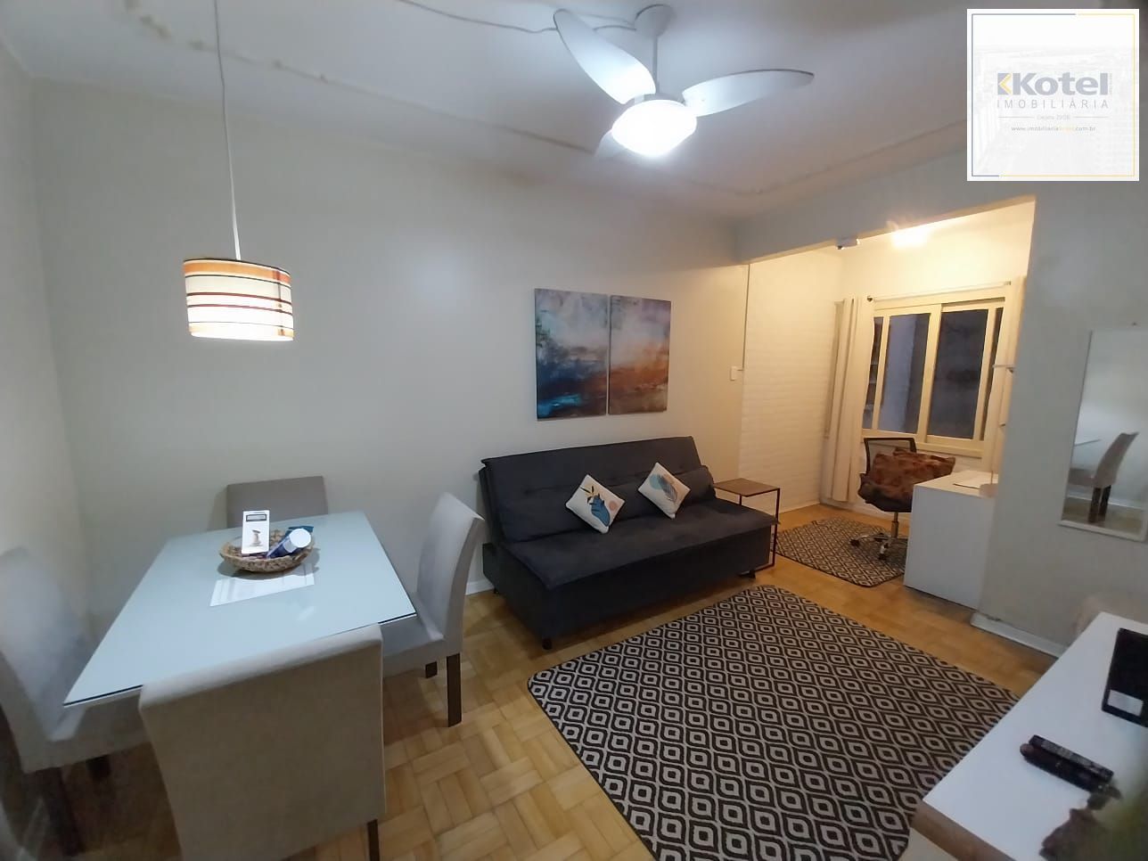 Oportunidade Excelente Apartamento 1D Mobiliado 2 piso com elevador Cidade Baixa.