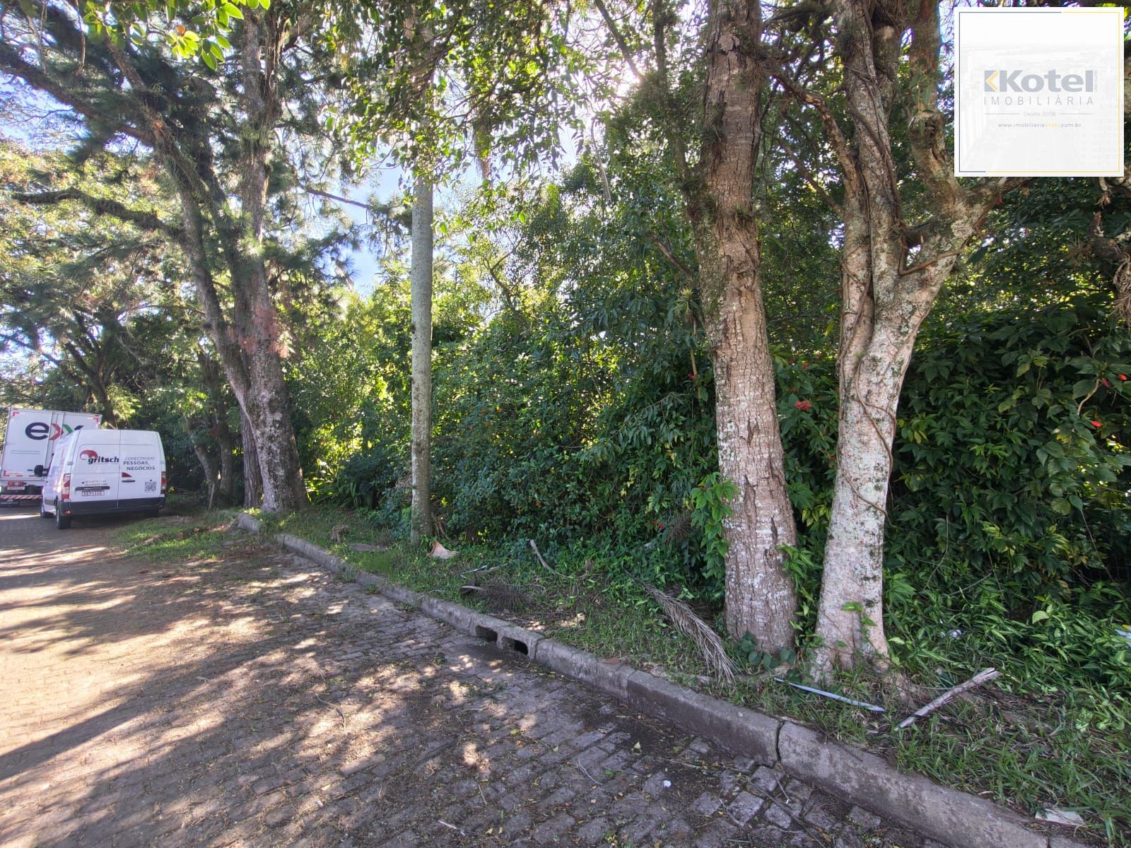 Terreno à venda medindo 45x25 próximo a Juca Batista, Zona Sul POA — foto 2