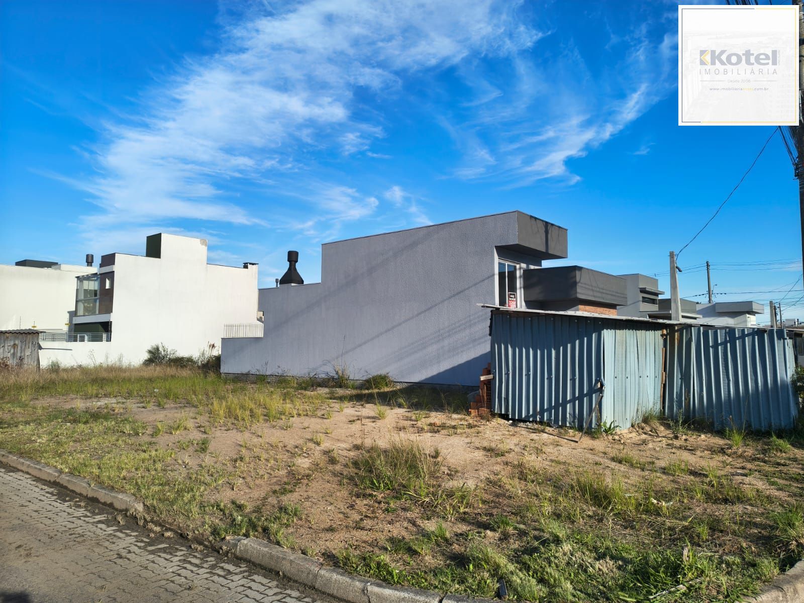 Terreno de Esquina medindo 8,75x20 - Ipanema Residence Park - Porto Alegre/RS