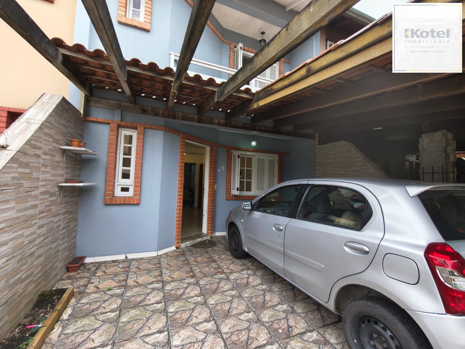 Casa 4 quartos à venda, 130m², Hípica - Porto Alegre