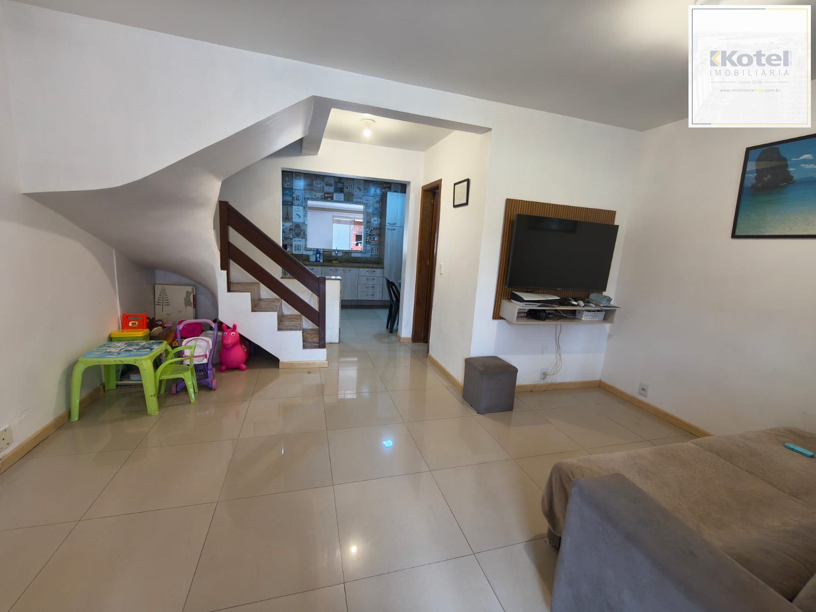 Casa 4 quartos à venda, 130m², Hípica - Porto Alegre